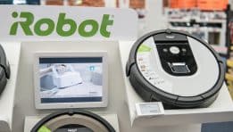 מה גרם לצניחת מניית iRobot ב-35% ומדוע המשקיעים מודאגים?