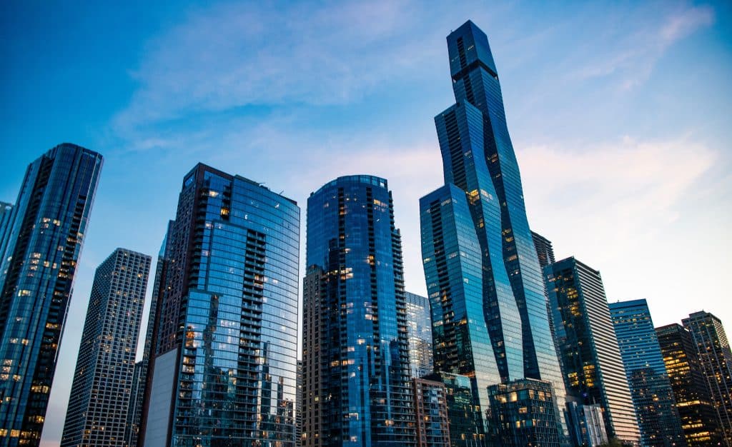 SKN | כותרת: אילון מאסק מאחד את SpaceX ו-xAI, ומשלב שאיפות חלל ובינה מלאכותית