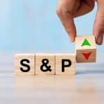 דויטשה בנק מעלה את תחזית היעד ל־S&P 500: המשמעות והשלכות על שוק ההון