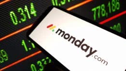MONDAY מכה את התחזיות: רווח שיא, תזרים חזק ואמון בשוק