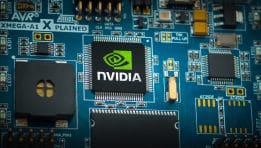 כיצד מגבלות הייצוא האמריקאיות מאלצות את NVIDIA לפתח שבבי AI חדשים לשוק הסיני?