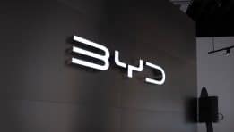 BYD חברה בע”מ: מובילה בתחום הרכב החשמלי ואנרגיה מתחדשת
