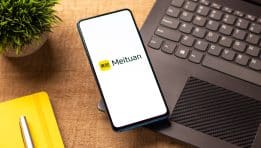 Meituan (3690.HK): מובילה את עתיד המסחר המקומי והשליחויות בסין