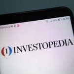 העורך הראשי של Investopedia טוען כי הפחד מהבורסה מופרז: ״העשן גרוע בהרבה מהאש״