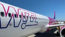 וויז אייר בצל המשבר: עלייה בביקוש לצד תקלות שמאיימות על הצמיחה