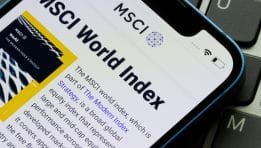 מדד MSCI All-Country World שובר שיא: ניתוח מגמות, שינויים והרכב המניות