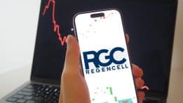 מניית Regencell מזנקת ב־2025: עלייה של מעל 18,000% מתחילת השנה
