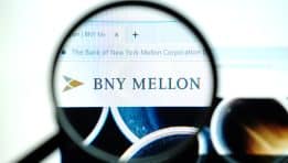 בנק BNY Mellon ברבעון השני של 2025: תצוגת כוח מהפכנית בעולם השירותים הפיננסיים