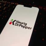 קירואיג דר פפר שוקלת רכישה של JDE Peet’s בשווי 18 מיליארד דולר כדי להרחיב את השפעתה בשווקי הקפה הגלובליים