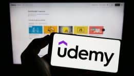 Udemy (NASDAQ:UDMY) חרגה מציפיות הרבעון השני, המניה מזנקת ב-10.1%