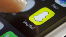 חברת Snap Inc. מציגה גידול בפעילות ברבעון השני של 2025, אך סובלת מירידה ברווחיות