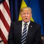 טראמפ משנה כיוון כלפי מנכ”ל אינטל על רקע המאבק בין ארה”ב לסין בתחום השבבים