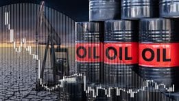 נפילת הנפט בעקבות תכניות OPEC+ להגדיל את הייצור, מה שמעורר חששות לגבי ההיצע