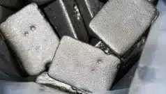 למה מניות הכרייה והיסודות הנדירים זינקו ביום חמישי