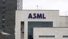 ASML מנסה להרגיע את השווקים: ירידה צפויה במכירות לסין אך שמירה על תחזית צמיחה ל־2026
