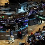 יצרן שבבים מוכר פחות זוכה לפופולריות כ”מם-סטוק” החדש של השוק לאחר זינוק של 79%