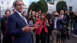 החוב הלאומי של ארה”ב מזנק ל-38 טריליון דולר — מה המשמעות עבור השווקים הגלובליים