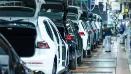 SKN | מניות אירופה פותחות את נובמבר בעליות — מגזר הרכב מוביל את הראלי