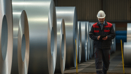 SKN | האם האיחוד האירופי וארה״ב יצליחו למנוע קרע מסחרי חדש כאשר בריסל דוחפת להקלות במכסי הפלדה?