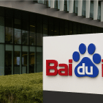 SKN | האם באידו יכולה להשיב את יתרונה כאשר הפיטורים מעמיקים ומתחרות ה-AI מזנקות קדימה?