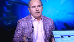 SKN | האם דן אייבס צודק? מדוע האנליסט טוען שאין בועת AI ומציין 10 מניות למעקב