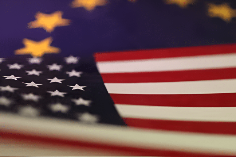 SKN | ה־EU דוחף להגנות חזקות יותר במסגרת הסכם המכסים עם ארה״ב כדי להגן על בסיס התעשייה האירופי