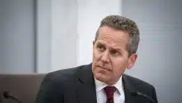 SKN | באר מהפד: הבינה המלאכותית תשנה את הכלכלות, אך התוצאות ישתנו בין הסקטורים