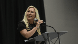 SKN | מרג’ורי טיילור גרין מתפטרת לאחר סכסוך חריף עם טראמפ