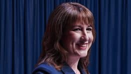 SKN | האם רייצ’ל ריבס תפר את הבטחת המס של הלייבור כדי לאזן את כלכלת בריטניה?