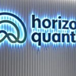 SKN | חברת Horizon Quantum משיקה את המחשב הקוונטי המסחרי הראשון בסינגפור — לקראת רישום בנאסד״ק