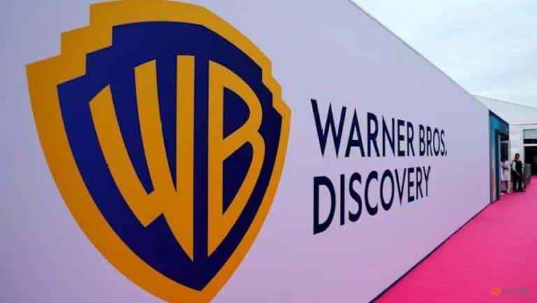 SKN | האם העלייה המפתיעה במניית Warner Bros. Discovery מאותתת על שינוי בביטחון המשקיעים — או רק על הפוגה רגעית?