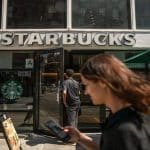SKN | מדוע סטארבקס נסוגה מערים גדולות לאחר שנים של רוויה אורבנית