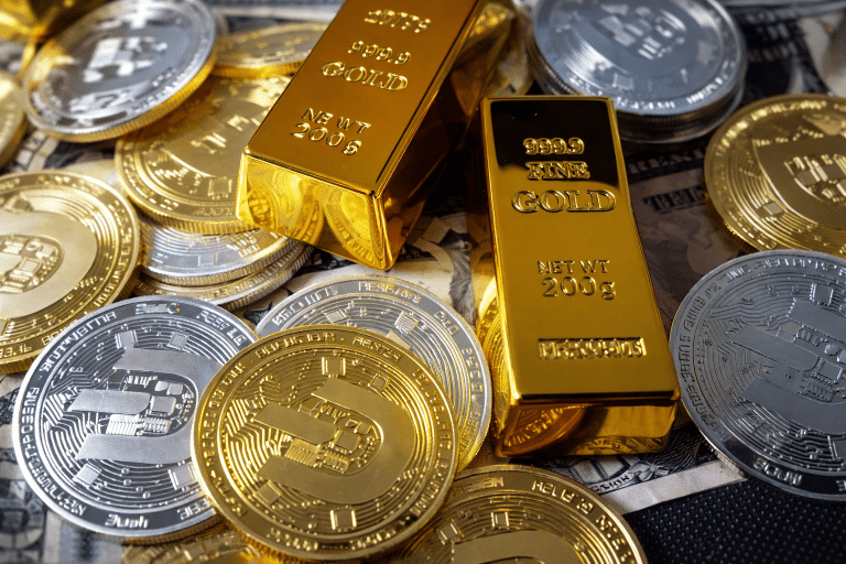 SKN | האם זהב וכסף נכנסים לשלב חדש כאשר הימורי הורדת ריבית וגיאופוליטיקה מתיישרים?