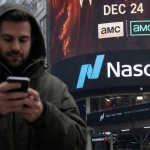 SKN | האם הראלי של נאסד״ק 100 לעבר רמת 26,000 הוא סימן לעוצמה טכנולוגית מתמשכת או לסיכון תמחור שיא?