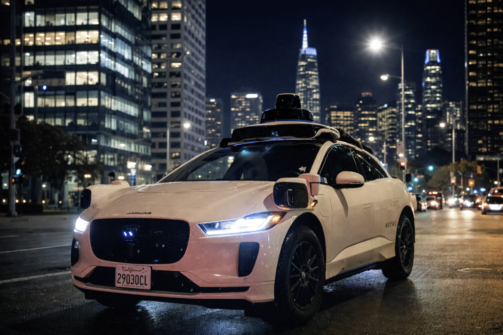 SKN | האם סיכוני מזג האוויר חושפים את מגבלות הרובוטקסי כאשר Waymo משעה שוב את השירות בסן פרנסיסקו?