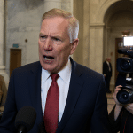 SKN | האם מרד דו־מפלגתי ייאלץ הצבעה על איסור מסחר במניות על ידי מחוקקים בקונגרס?