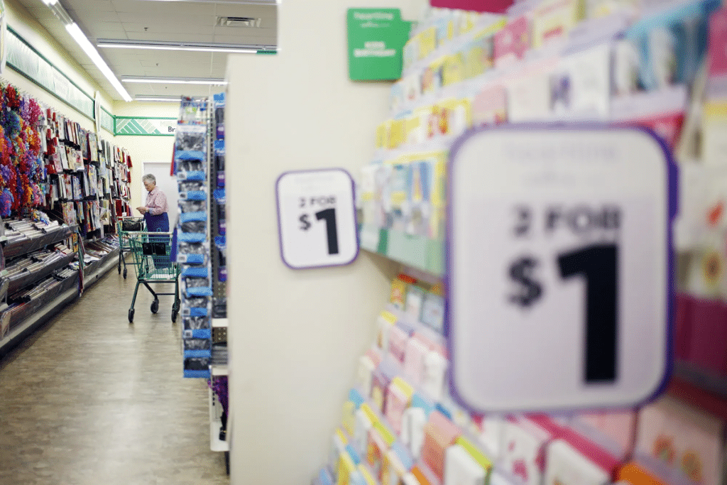 SKN | מדוע משקי בית בעלי הכנסה גבוהה ממשיכים לנהור לחנויות “דולר” למרות שיפור בסנטימנט