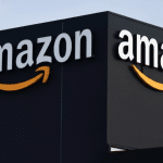 SKN | אמזון ממנה ראש בינה מלאכותית חדש במסגרת ארגון מחדש של ענקית הענן מול יריבות הטכנולוגיה