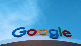 SKN | גוגל ניצבת בפני הקפאת נכסים של 129 מיליון דולר בצרפת בעקבות סכסוך משפטי מתגבר מול רוסיה