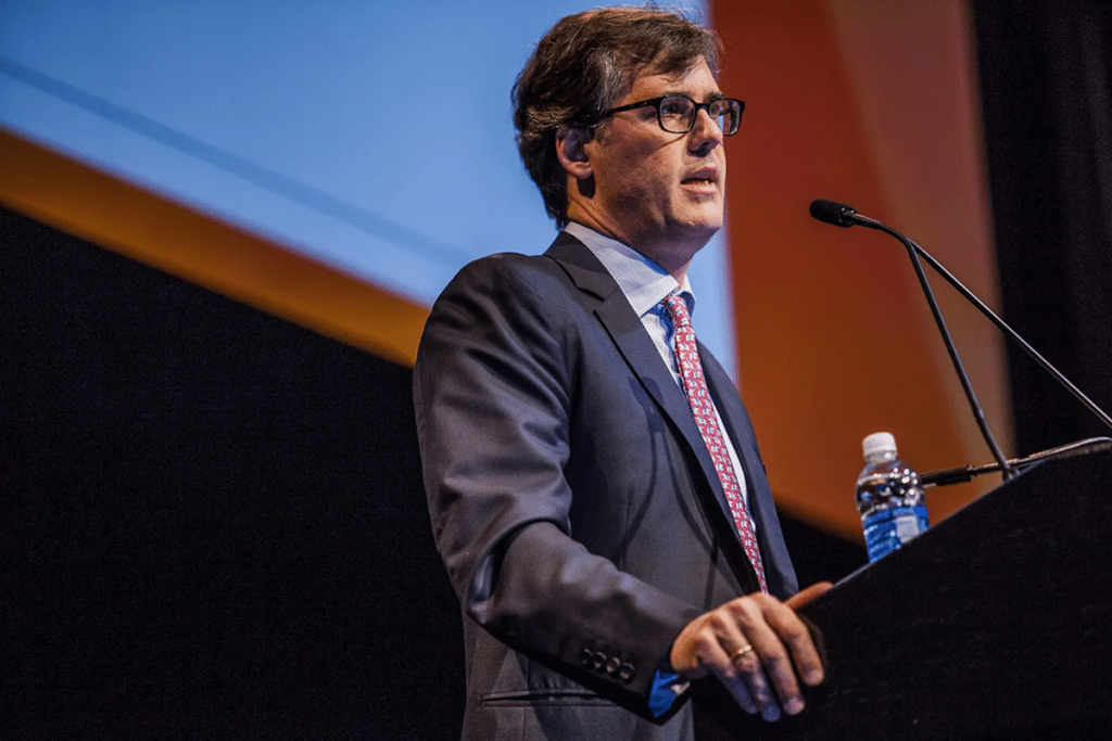 SKN | מדוע פיליפ לאפון ריכז שליש מתיק ההשקעות שלו בשש מובילות בינה מלאכותית לקראת 2026