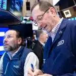 SKN | שווקי מניות בארה”ב צונחים כאשר וול סטריט נכנסת לחודש המסחר האחרון של 2025