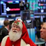 SKN | שווקי אירופה עולים קלות בערב חג המולד כאשר התחזקות המטבעות תומכת במניות