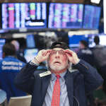 SKN | תנודתיות ללא קריסה: כיצד ה-VIX עיצב את השווקים בשנת 2025