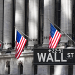 SKN | וול סטריט נפתחת בעליות כאשר מדדי ארה”ב המרכזיים מרחיבים את העליות והַתְּנַדְנְדוּת יורדת