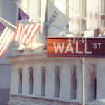 SKN | האופטימיות האחידה של וול סטריט לשנת 2026: ביטחון — או שאננות?