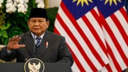 SKN | האם הסכם הסחר בין ארה״ב לאינדונזיה מתפרק? מתחים גוברים מציבים בסיכון הסכם מרכזי