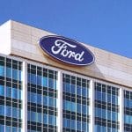 SKN | האם משמעת הרווחים וחוזק הדיבידנד של פורד יכולים לשמור על עמידות המניה כאשר צמיחת ההכנסות מאטה?