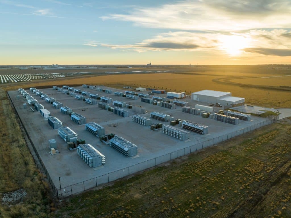 SKN | האם המומנטום המחודש של MARA מסמן התאוששות יציבה במגזר כריית הקריפטו — או שהמושכות עדיין בידיו של התנודתיות?