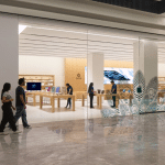 SKN | מכירות פנימיות באפל בהיקף של 23 מיליון דולר — איתות זהיר או ניהול שגרתי של תיקי מנהלים?