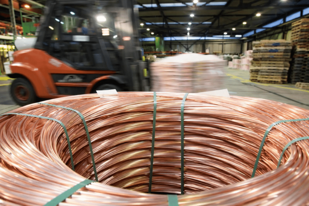 SKN | האם הראלי השובר שיאים בנחושת מאותת על סופר־סייקל חדש בשווקי הסחורות הגלובליים?